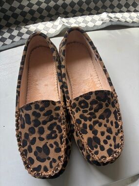 BearPaw Women's Leopard Moccasin Slippers - Brown/Black